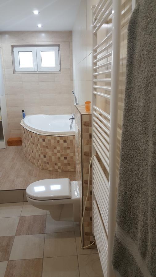 Apartmany Za Sakurou Hodonín المظهر الخارجي الصورة