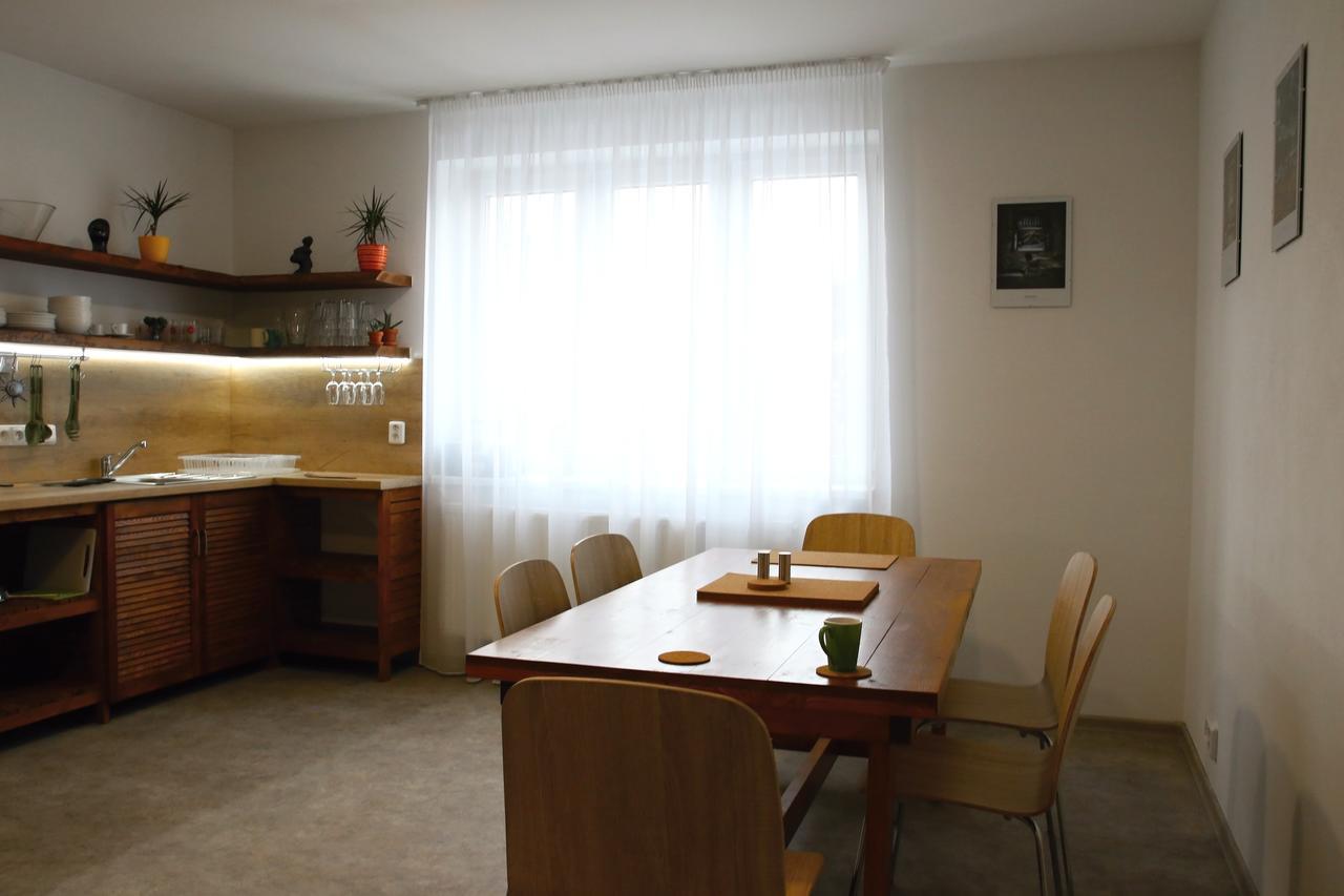 Apartmany Za Sakurou Hodonín المظهر الخارجي الصورة